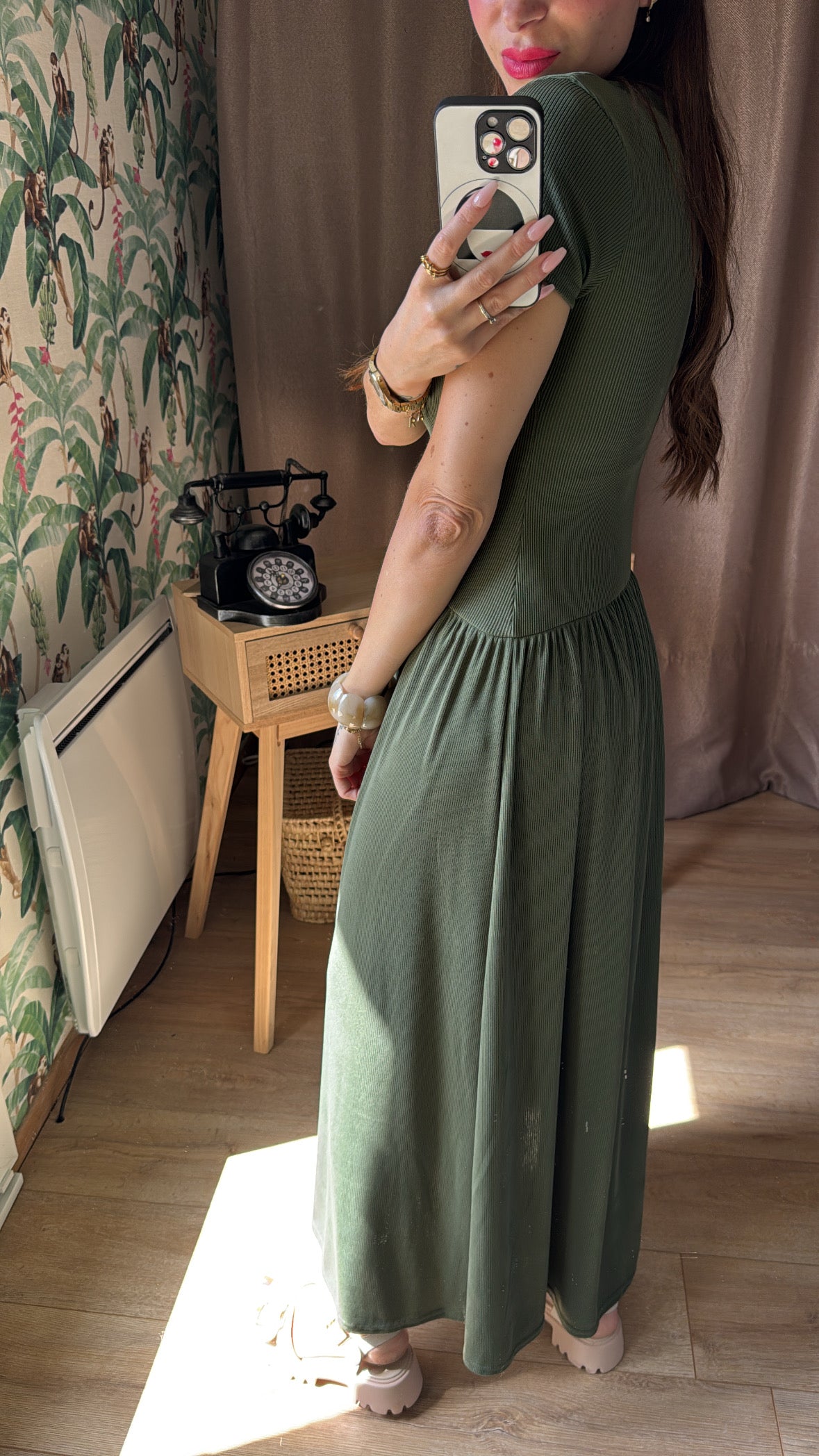 Robe Soraya Kaki