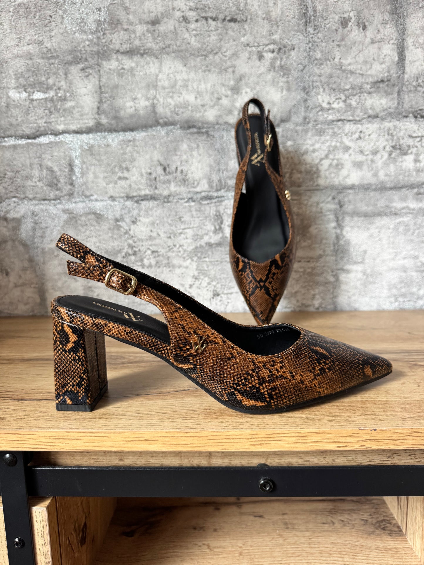 Escarpins Vanessa Wu PYTHON CAMEL