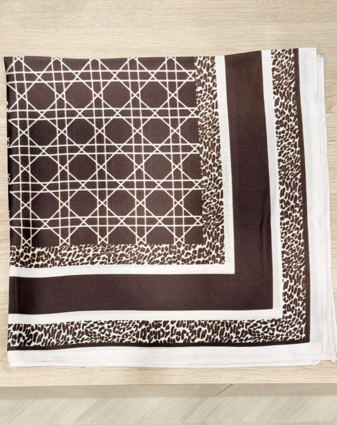 Foulard Imrpime Chocolat