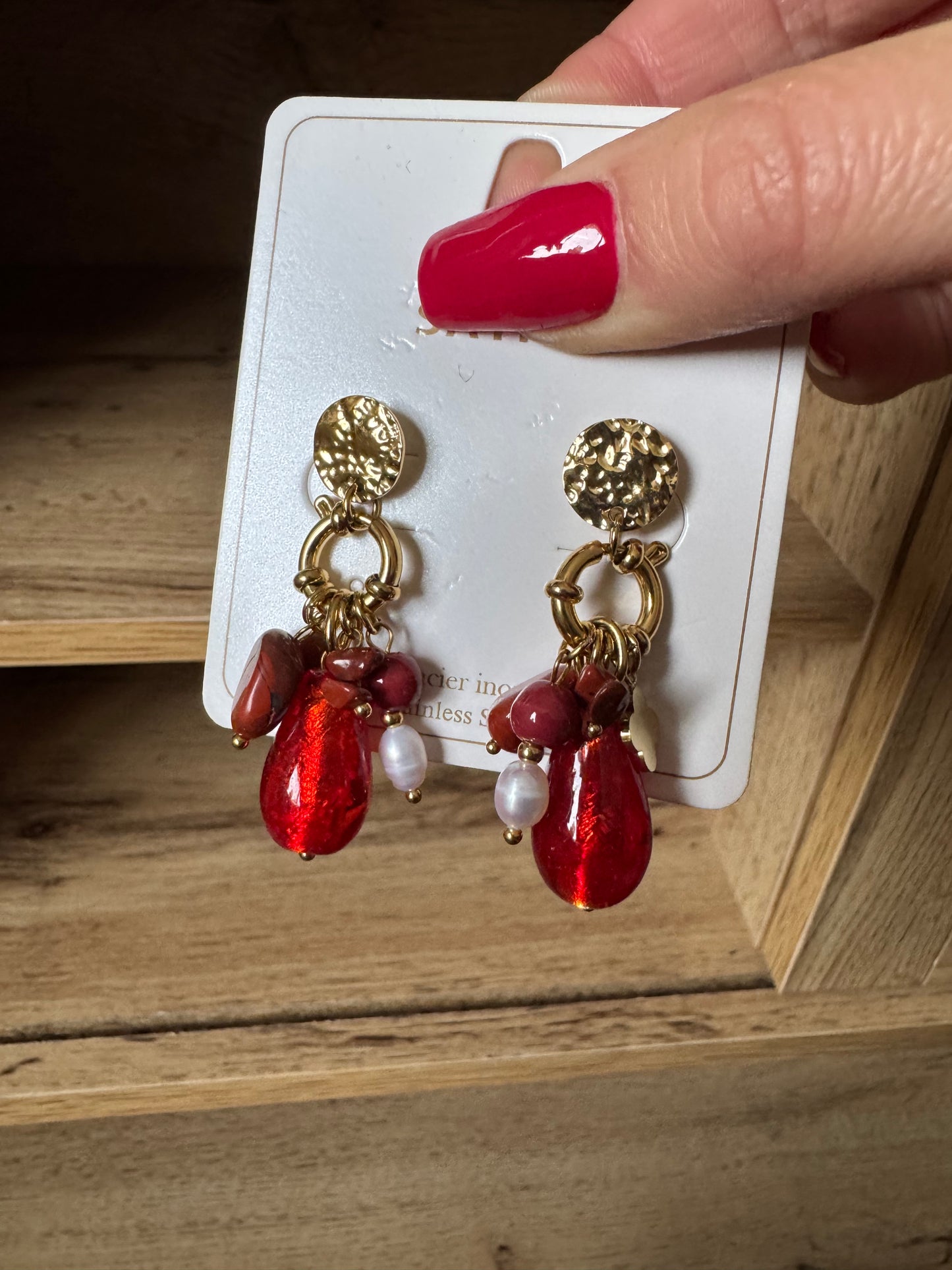 Boucle d’oreille Xio rouge