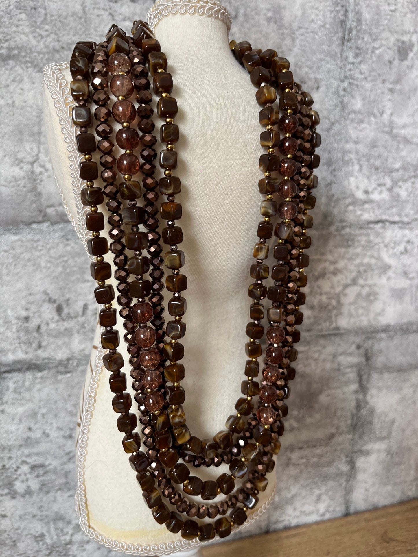 Collier Multiple Marron