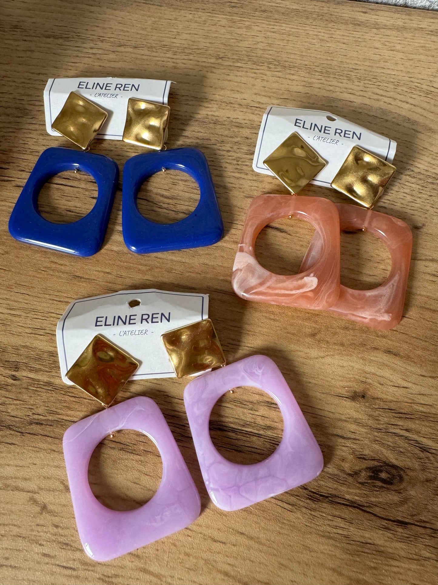 Boucle d’oreille Carré