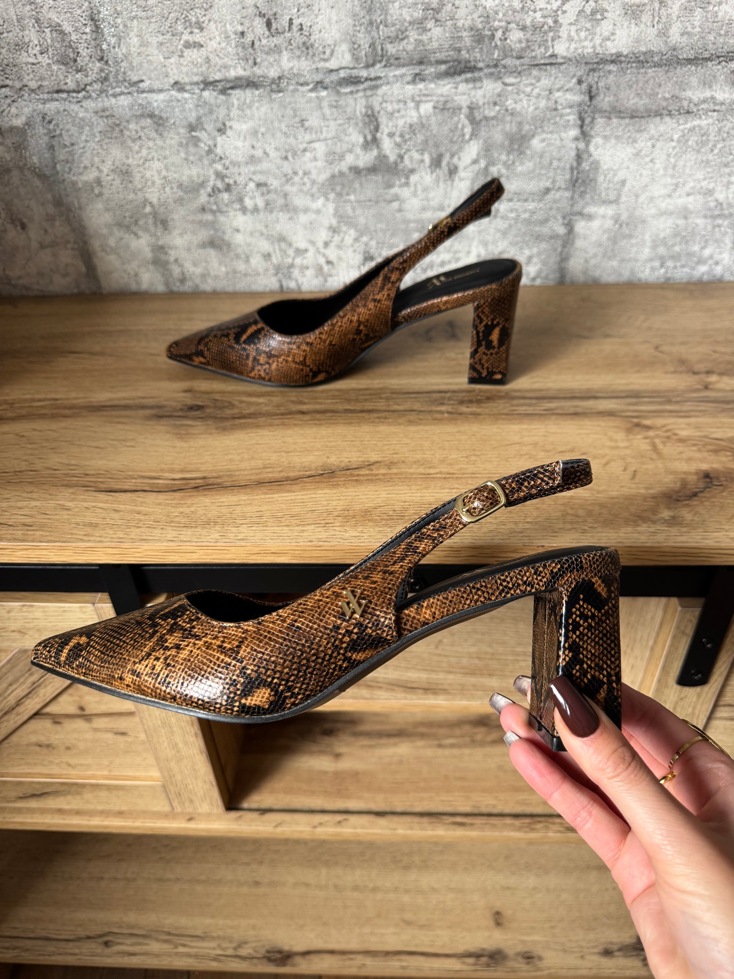 Escarpins Vanessa Wu PYTHON CAMEL