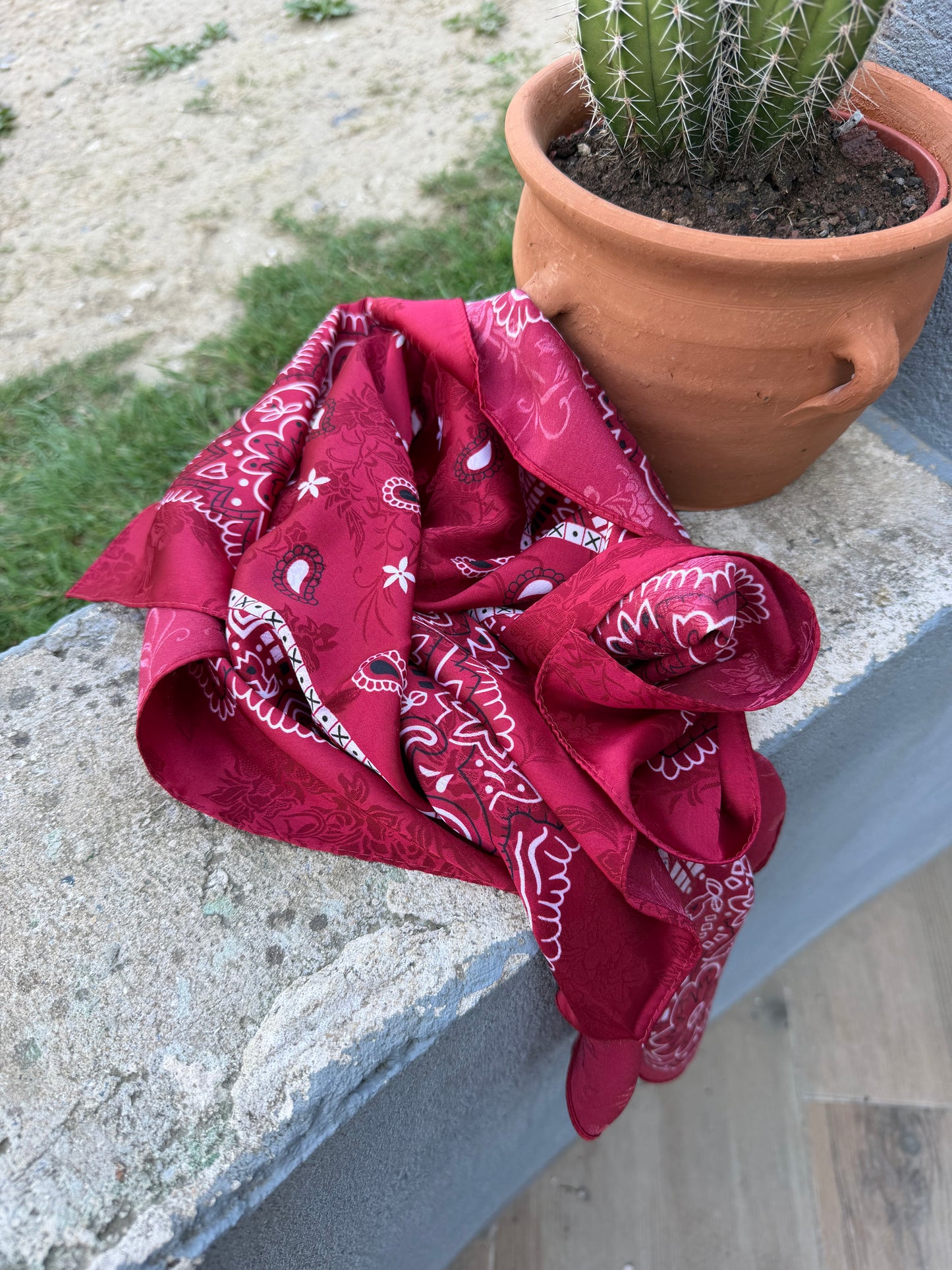 Foulard Rouge