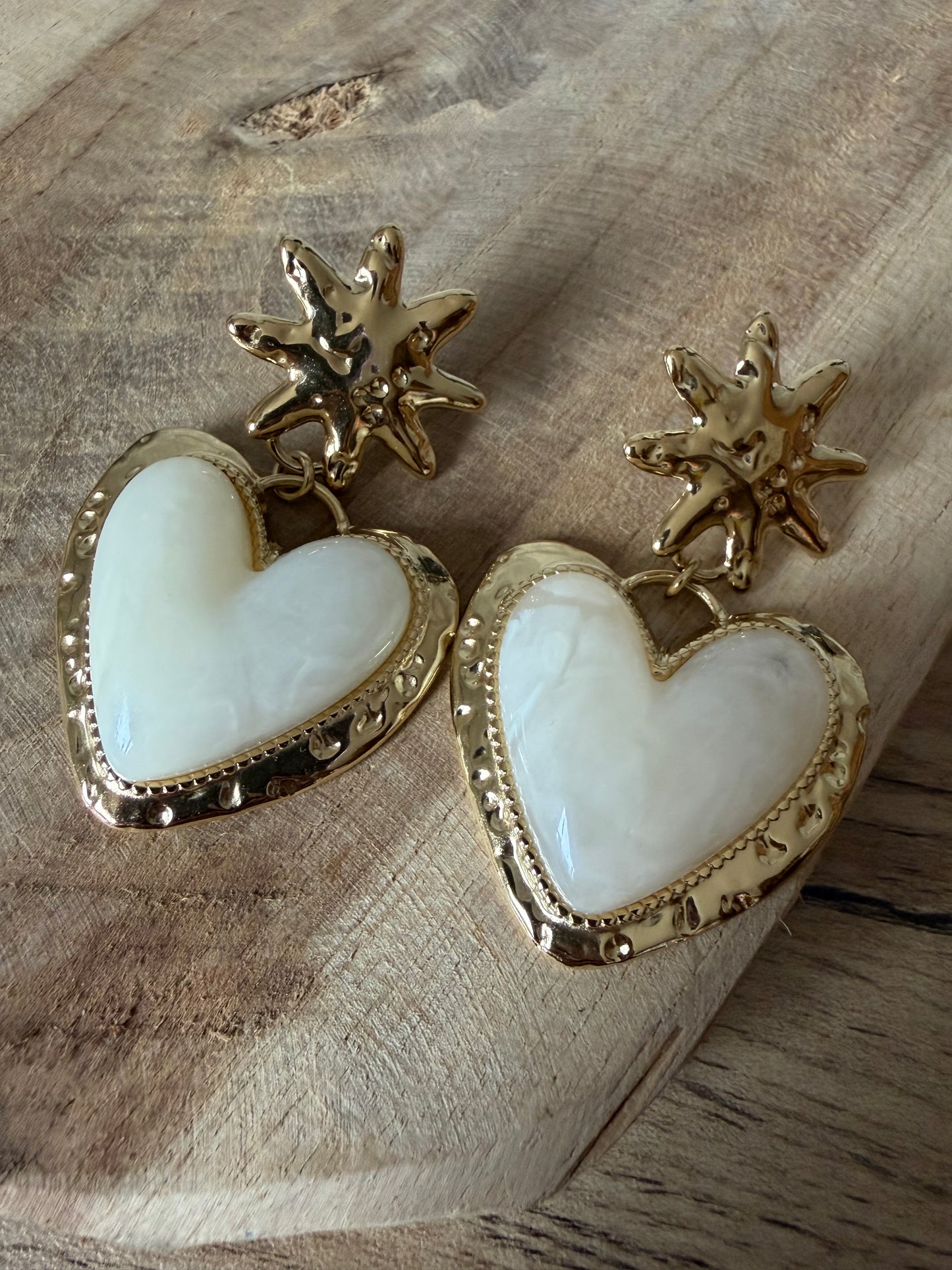 Boucle D’oreille Cœur Blanc