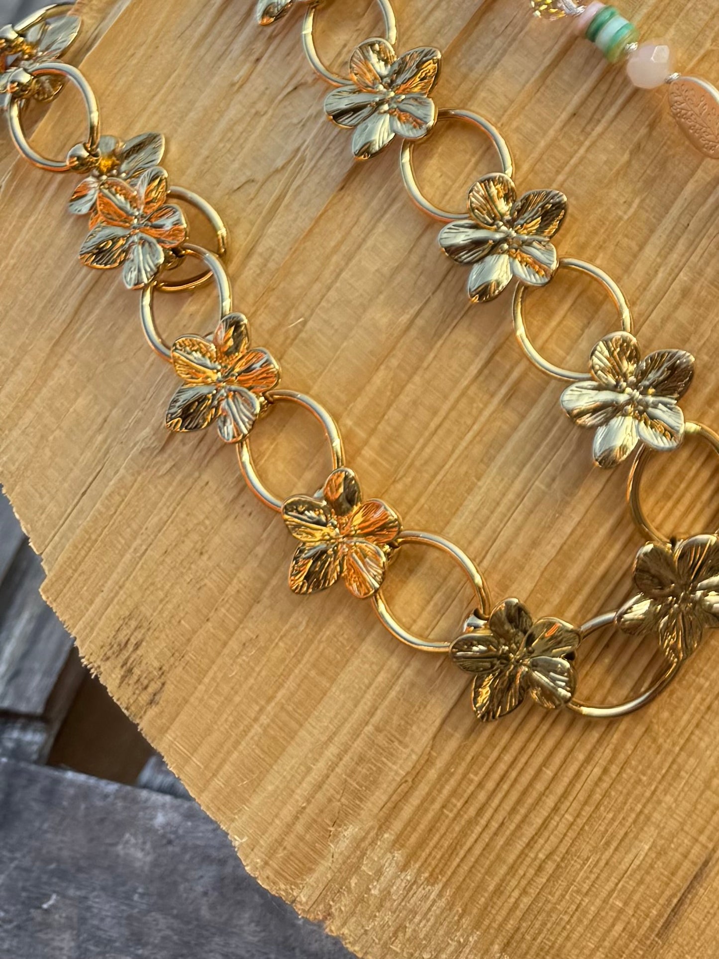Collier fleur bonheur