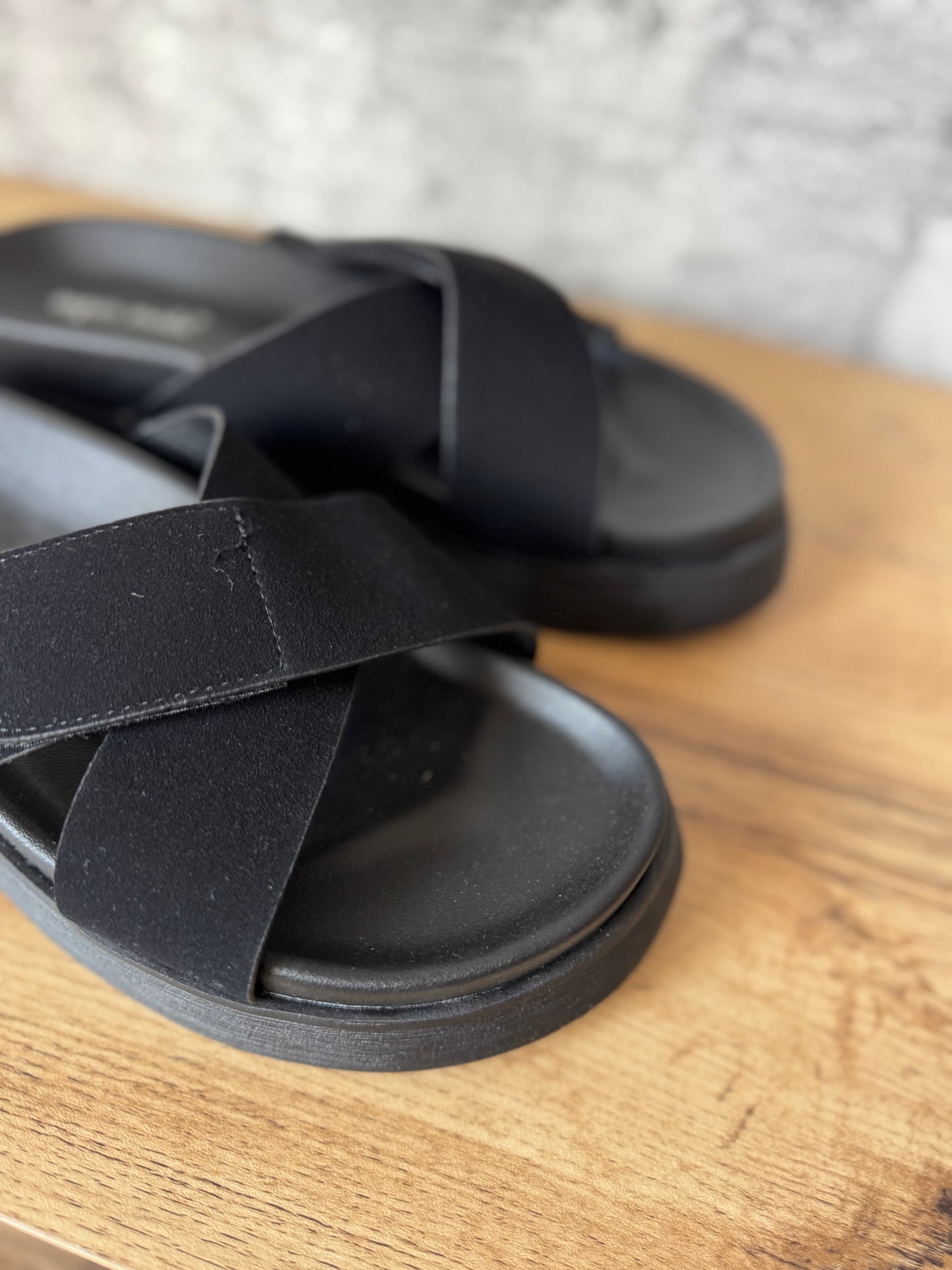 Sandale Plate Noir