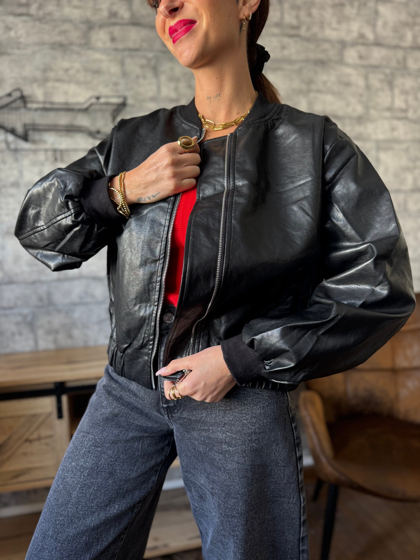 Bomber Simili
