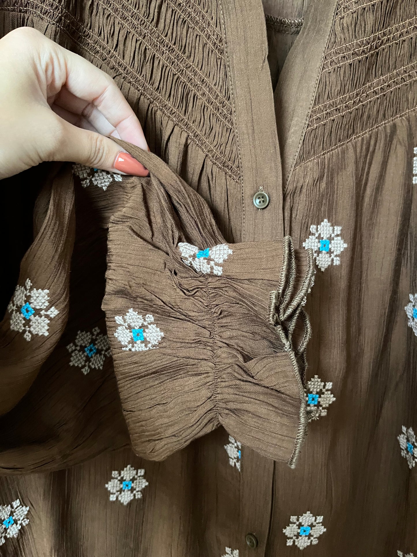 Chemise Chocolat Pulpeuse