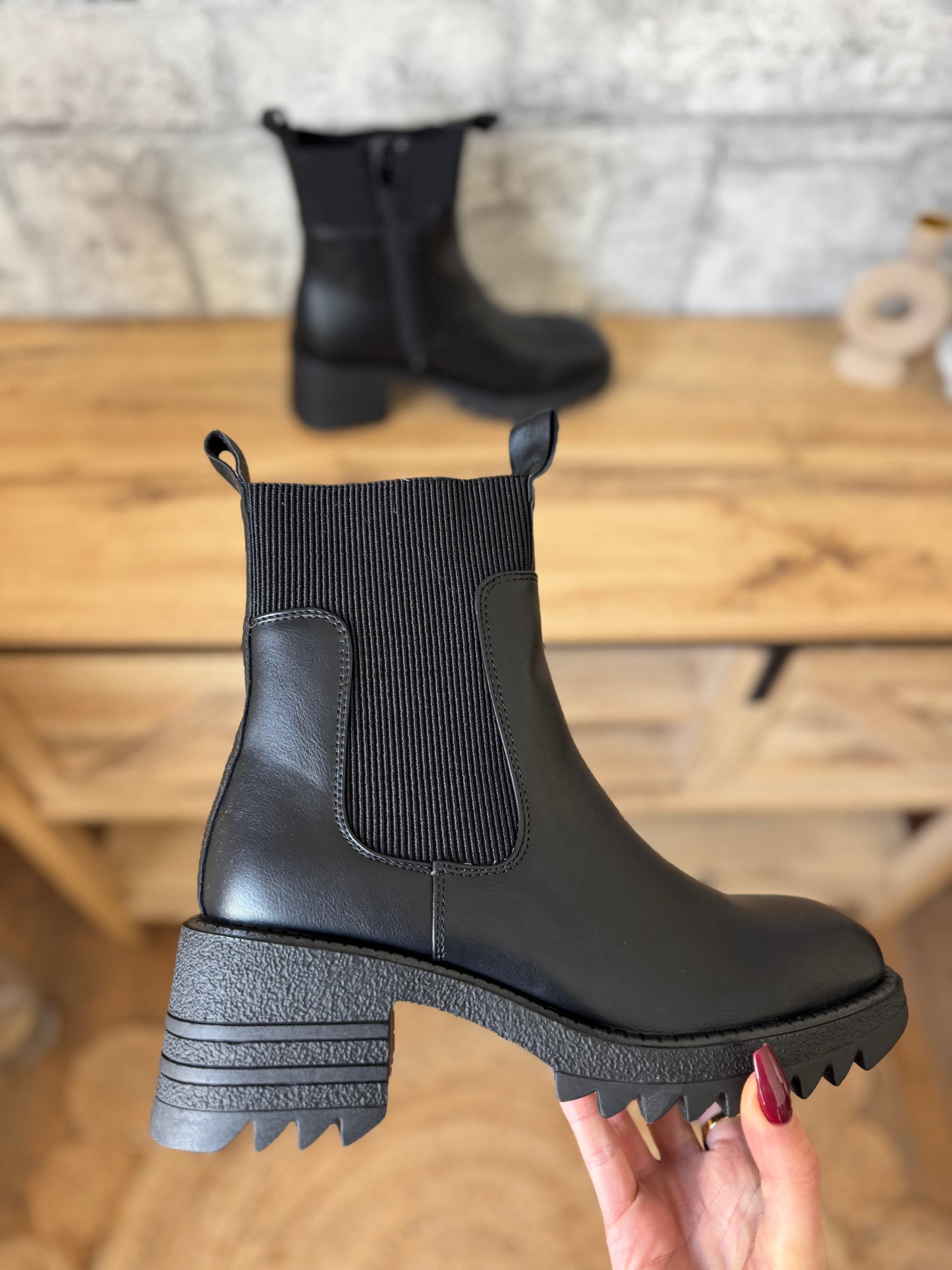 Boots Maeva