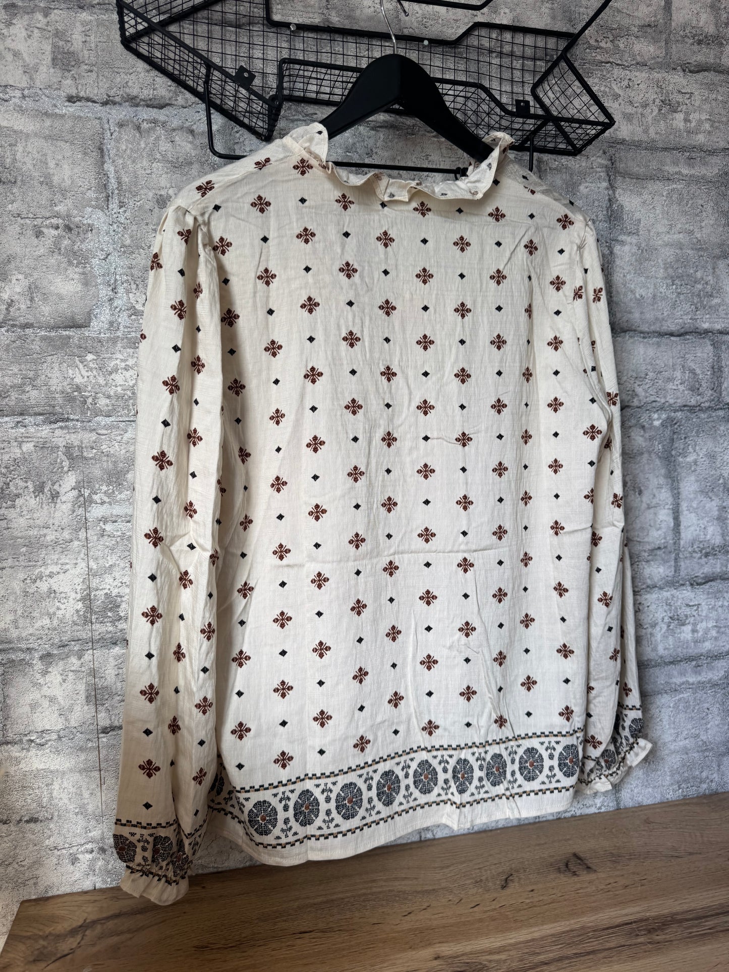 Blouse Crème Pulpeuse