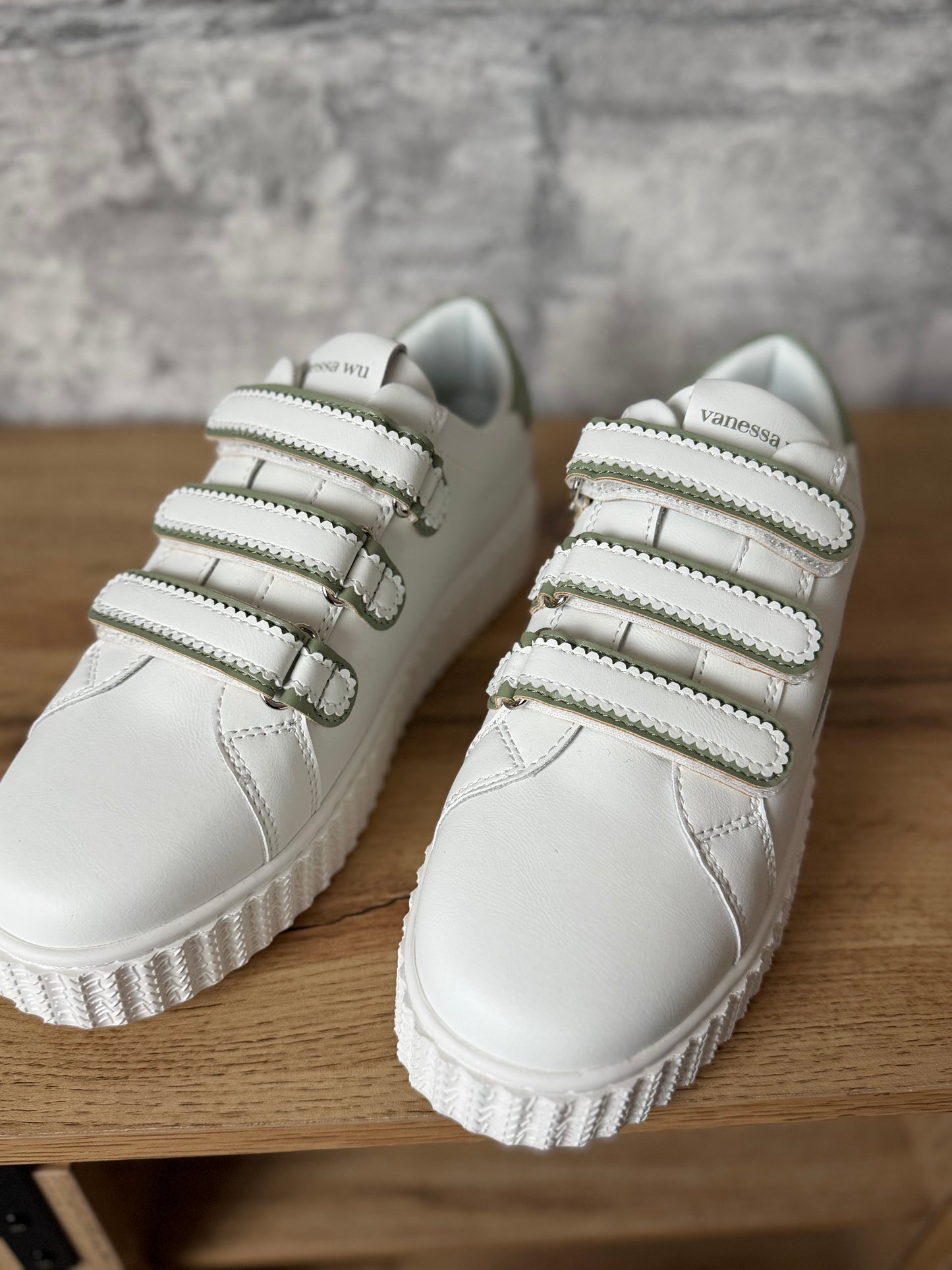 Basket Vanessa Wu Maggie Kaki