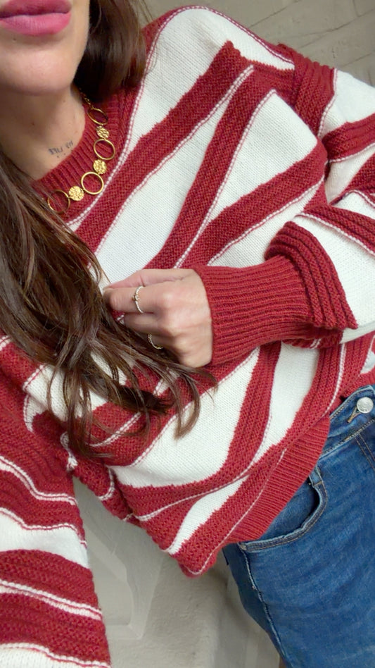 Pull Thao Rouge