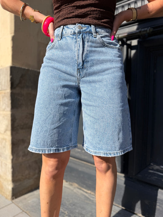 Short Jackson