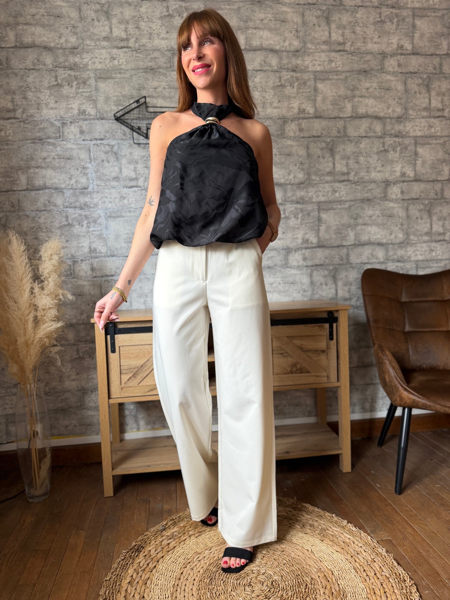 Top Dalia Noir