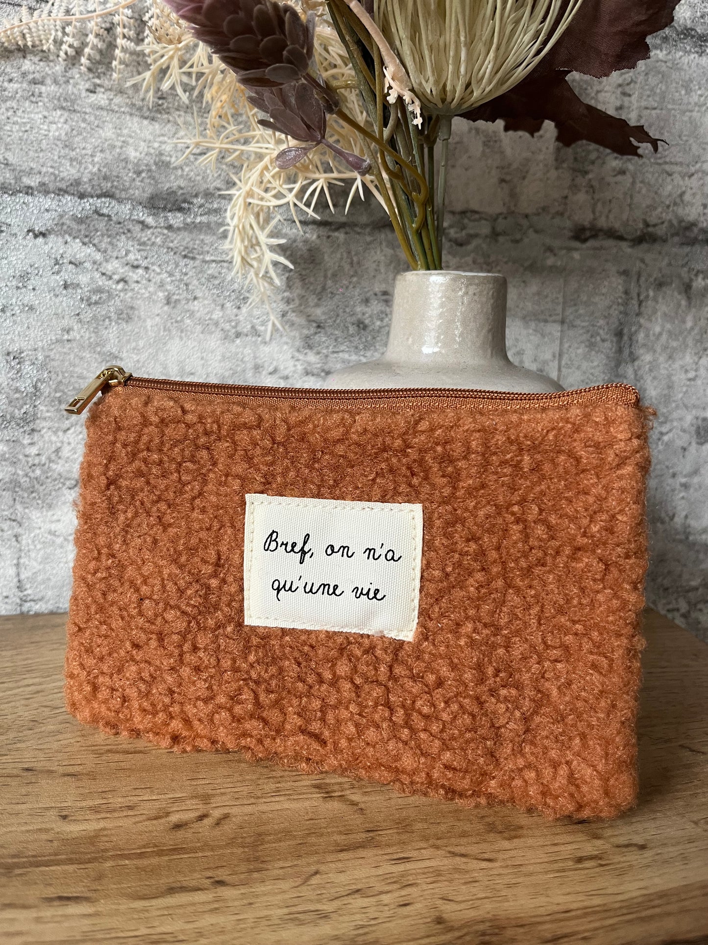 Pochette Bref On A Qu’une Vie