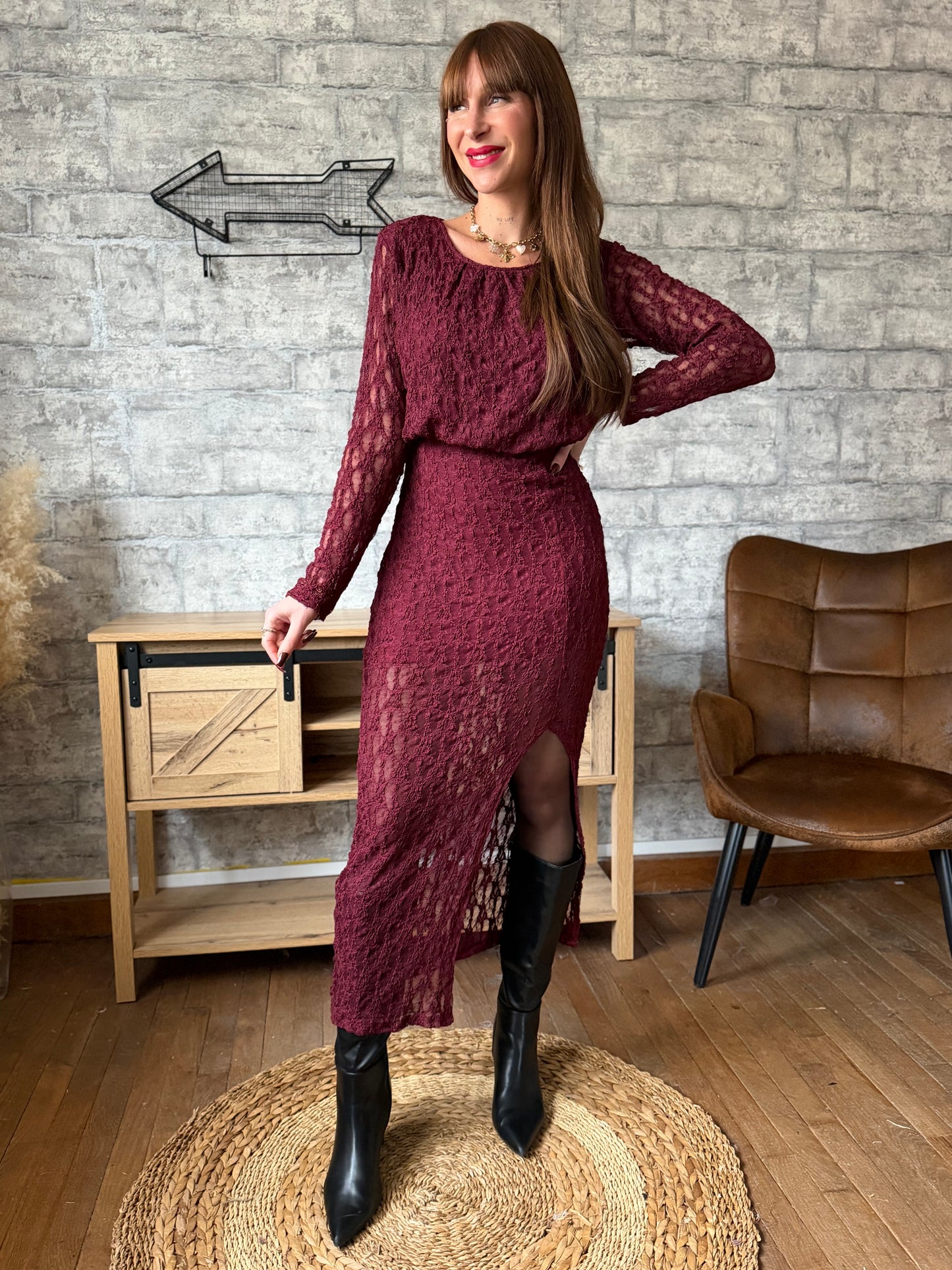 Robe Dentelle Bordeaux (taille L)