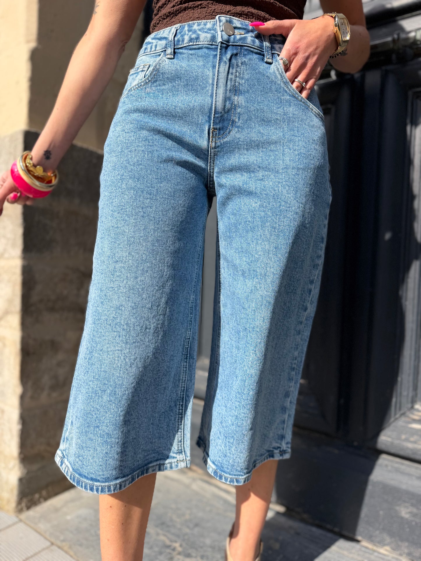 Short Bermuda Long