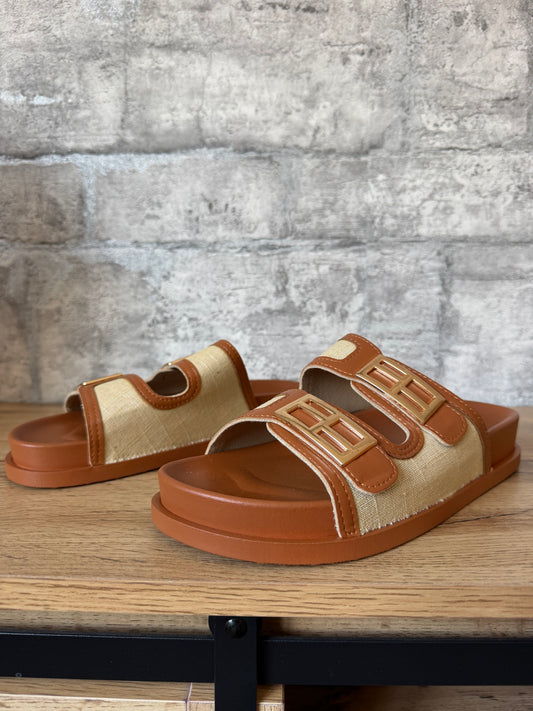 Mules Plate Camel