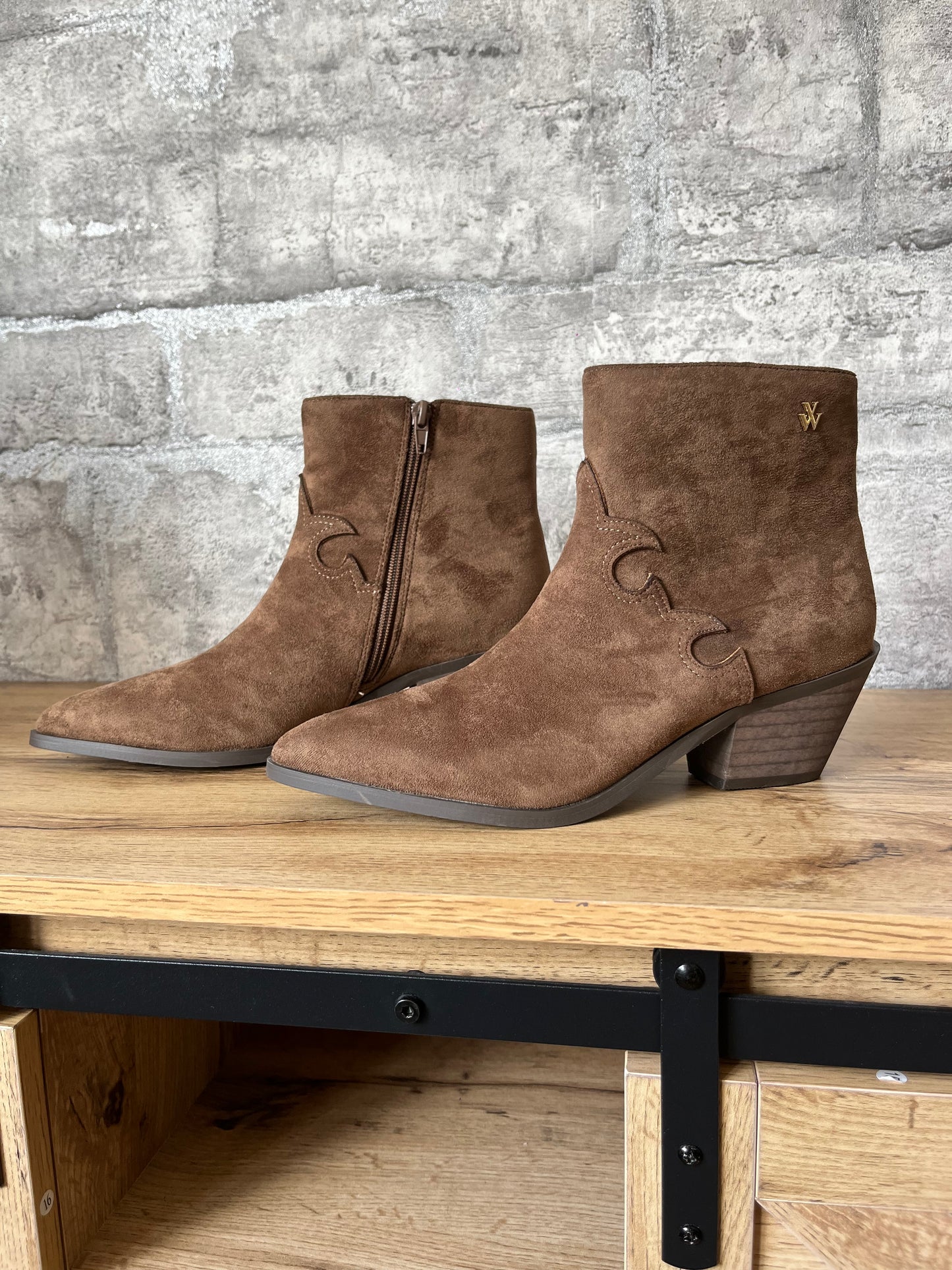 Boots Vanessa Wu MARISSA CAFE ( Taille 41 )