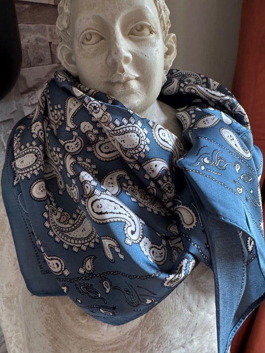Foulard Carré Bleu