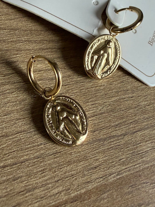 Boucle d’oreille La vierge