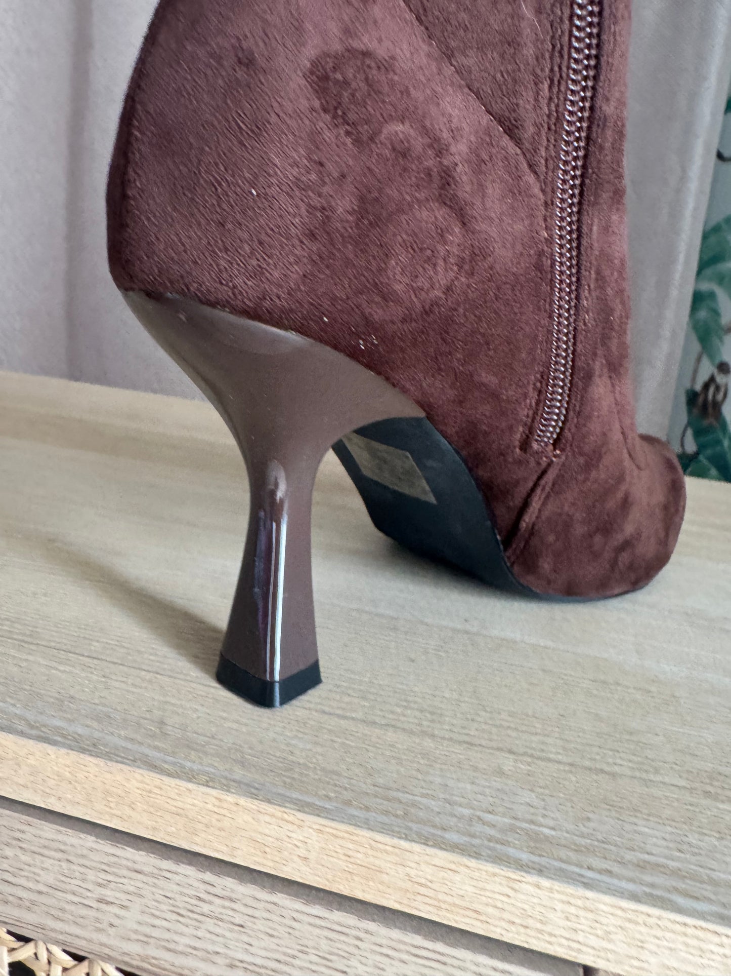 Boots Choky New
