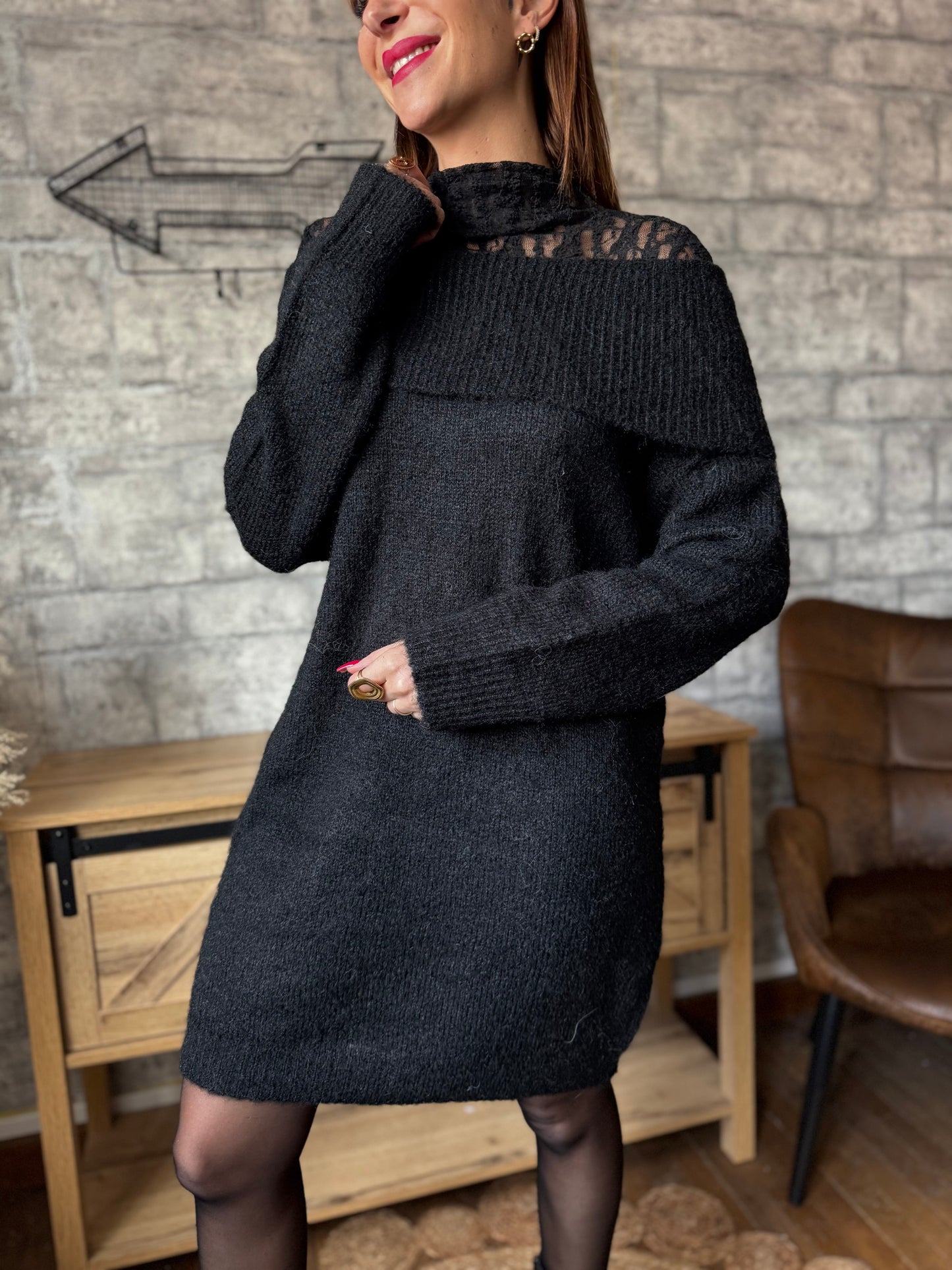 Robe Pull Col Noir