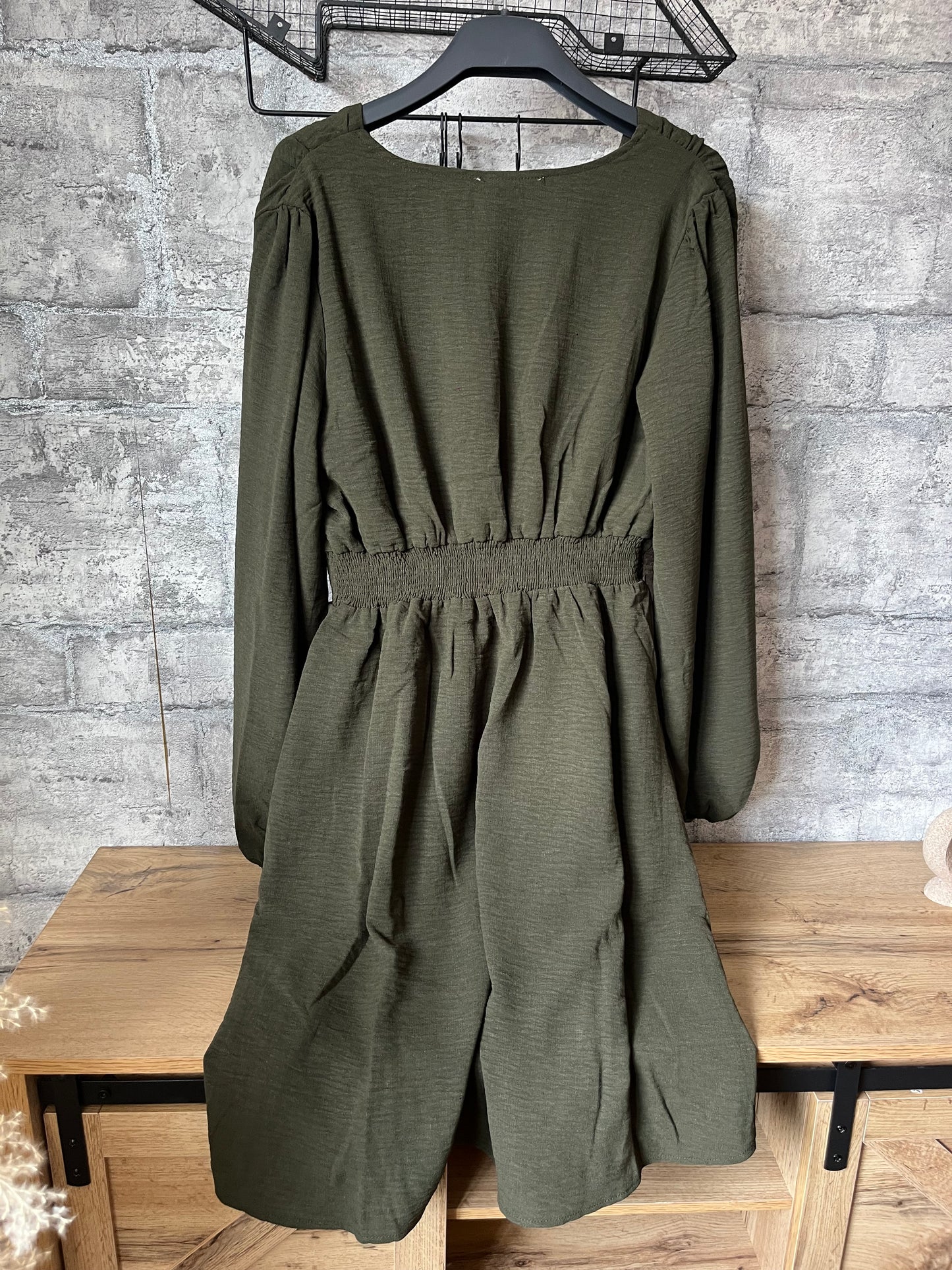 Robe Unie kaki Pulpeuse
