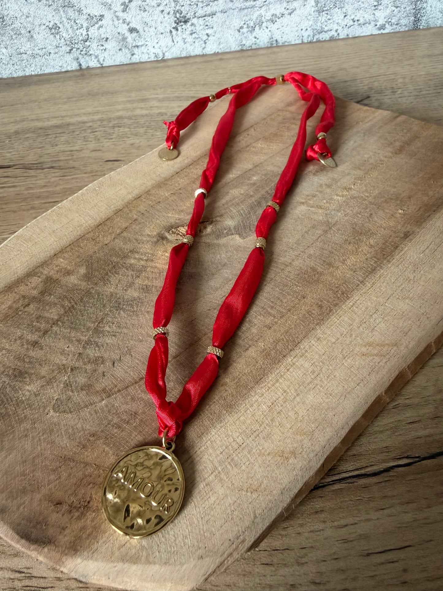 Collier Amour Red