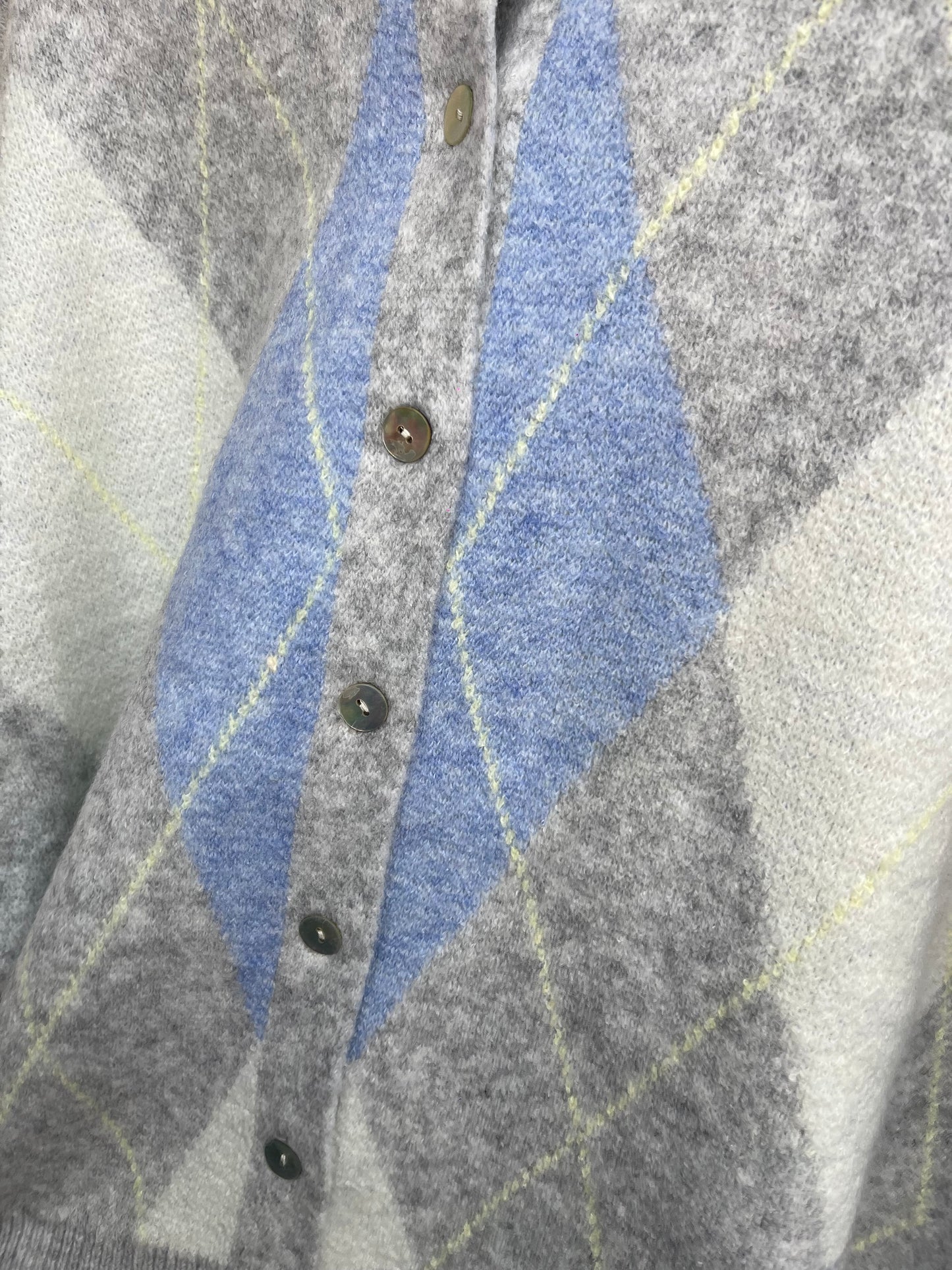 Gilet Carreaux Gris Pulpeuse