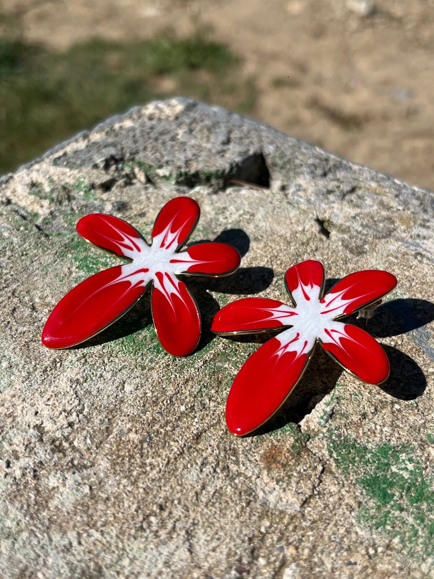 Boucle D’Oreille Fleure Rouge
