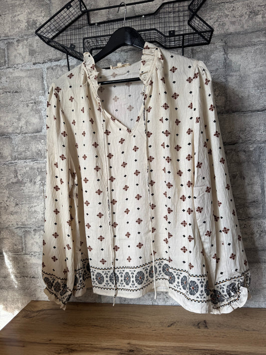 Blouse Crème Pulpeuse