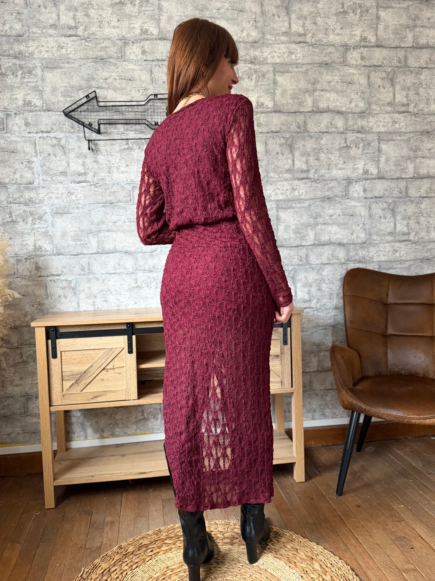 Robe Dentelle Bordeaux (taille L)