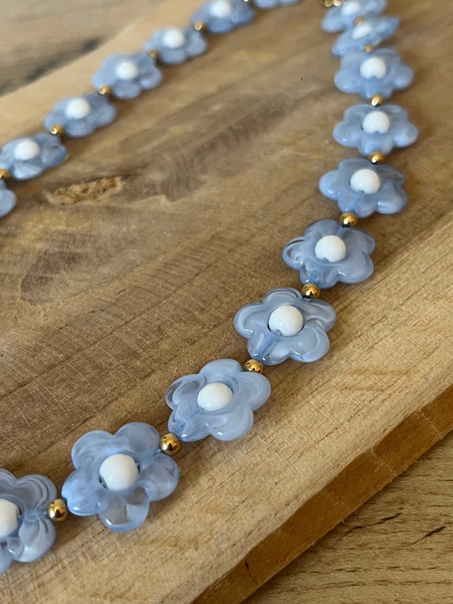 Collier marguerite bleu