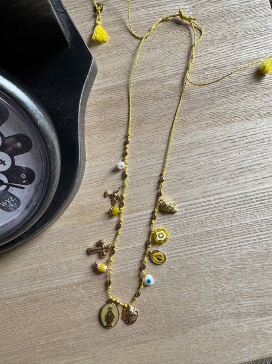 Collier Breloque Corde Jaune