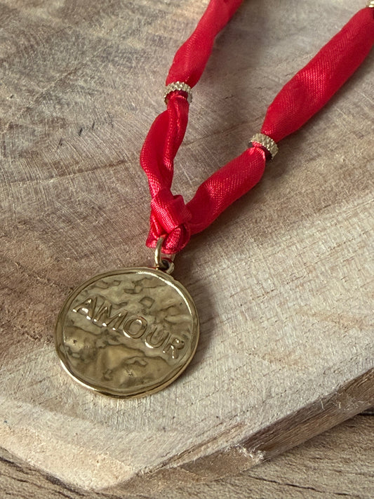 Collier Amour Red