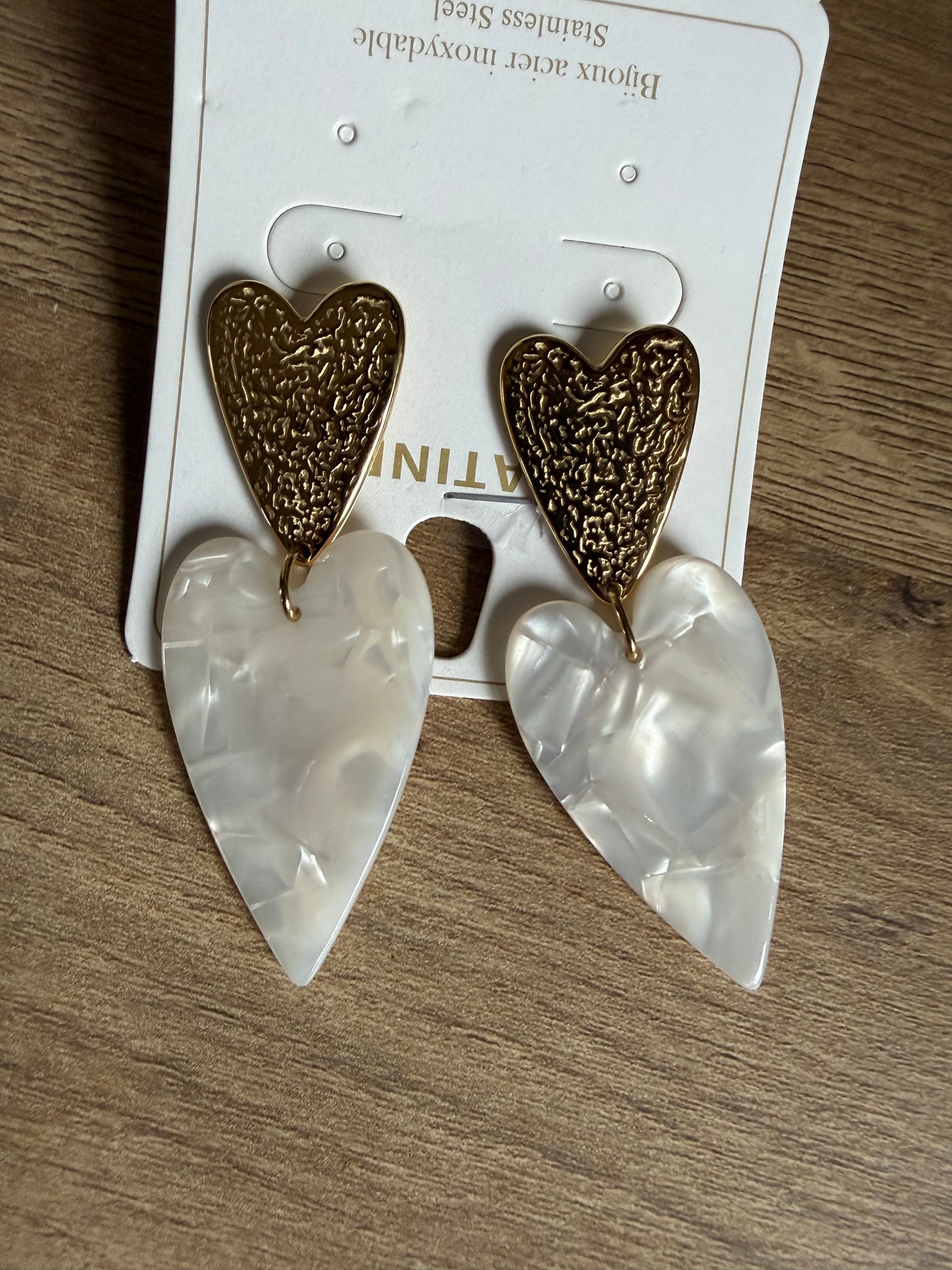 Boucle d’oreille Cœur Nacré Blanc