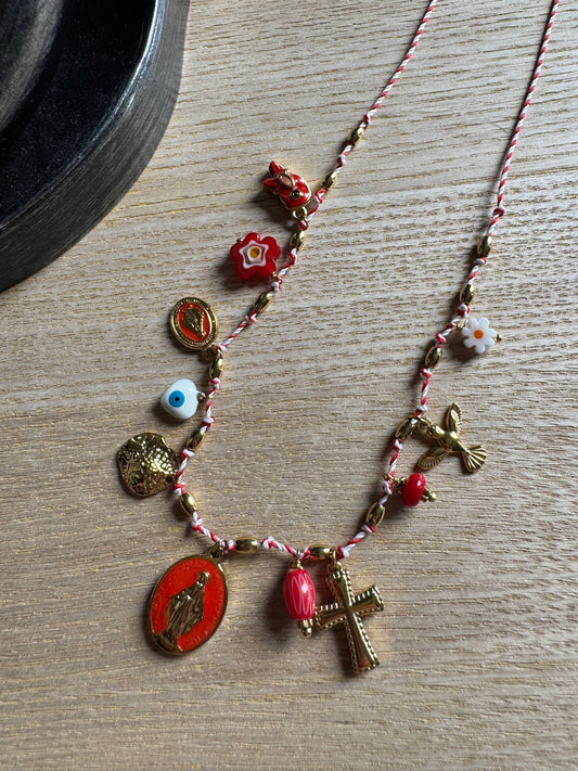 Collier Breloque Corde Rouge