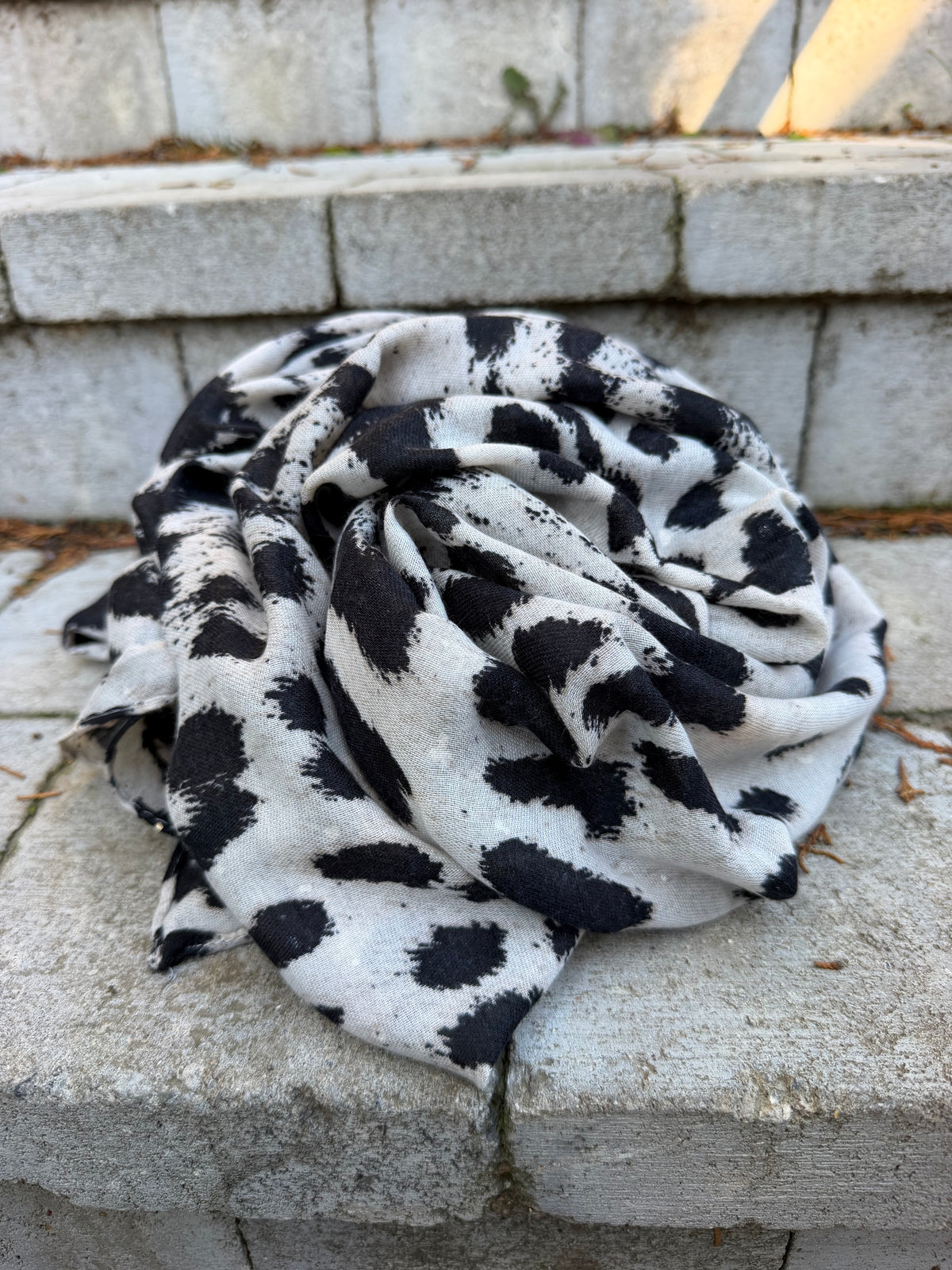 Foulard Léopard Blanc et Noir