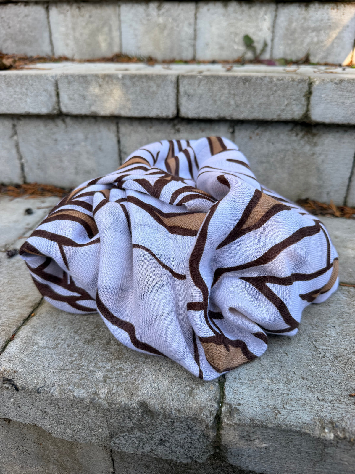 Foulard Feuille Blanc et Marron